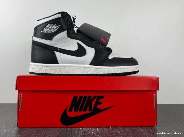 High (2023) 85 Black Jordan Retro White 1 BQ4422-001 0817